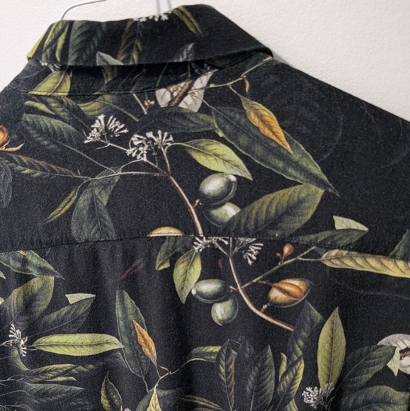 H&M Bird Print Dress Shirt - US S - Picture 10 of 10